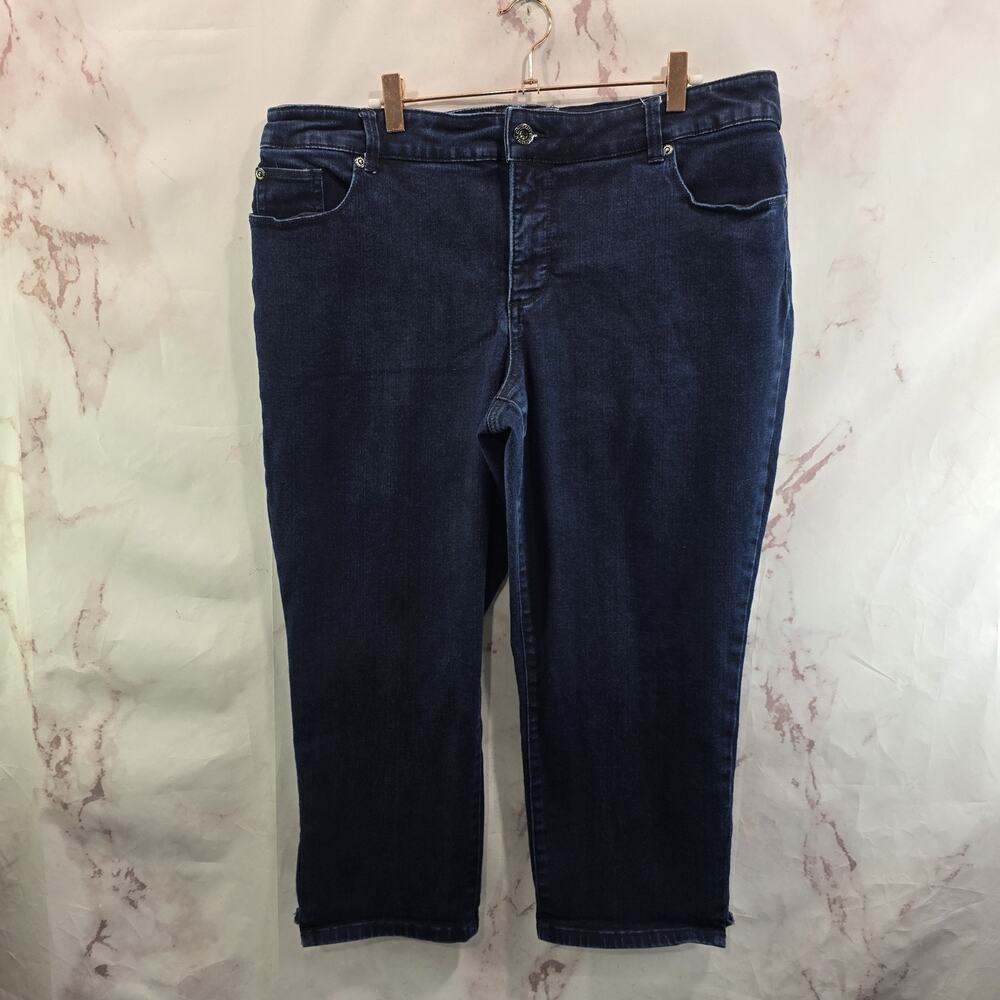 Chicos Jeans Womens 16 3 So Slimming Girlfriend Capri Crop Denim Slit Tapered